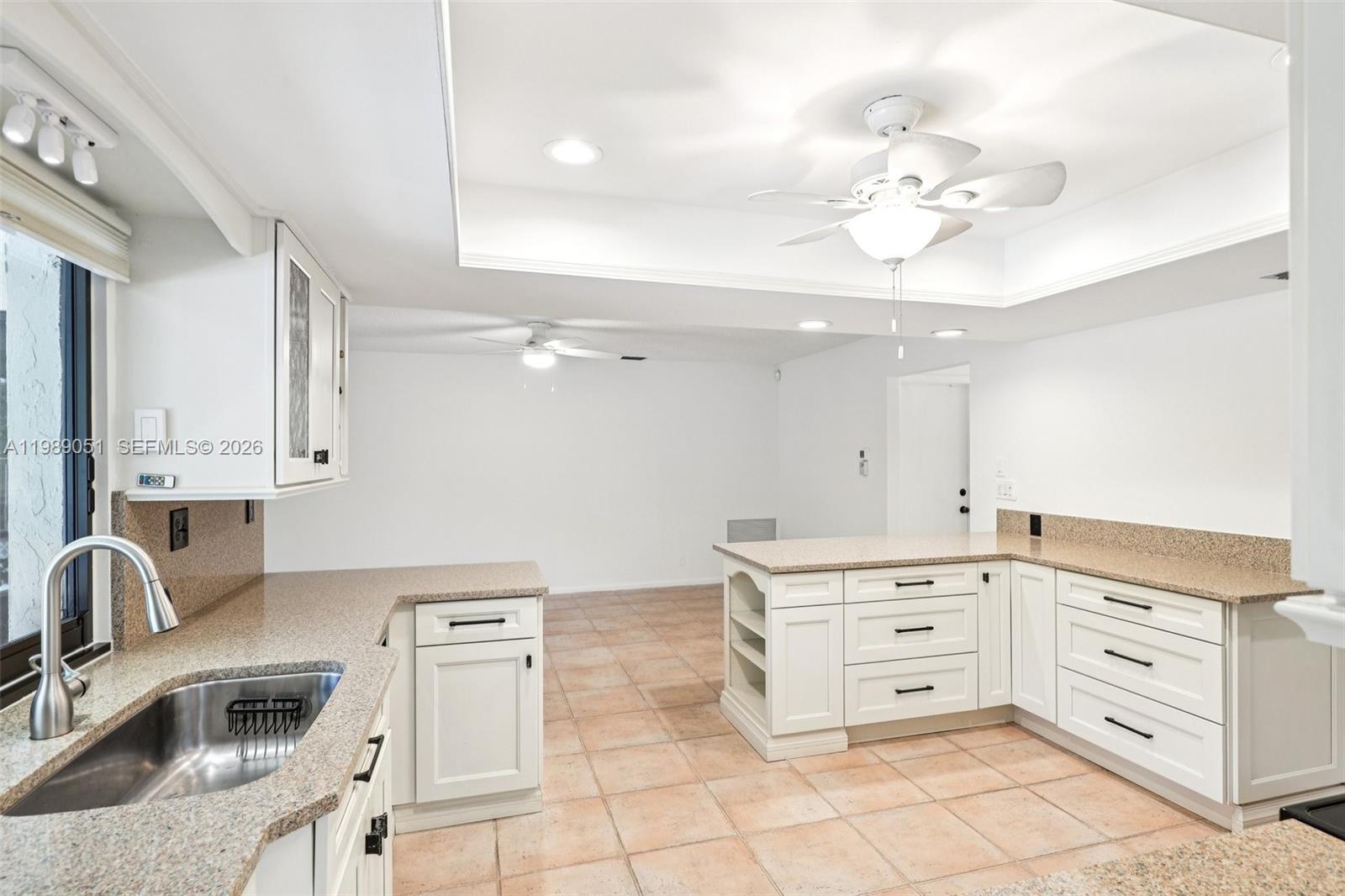 CYPRESS RUN - Residential