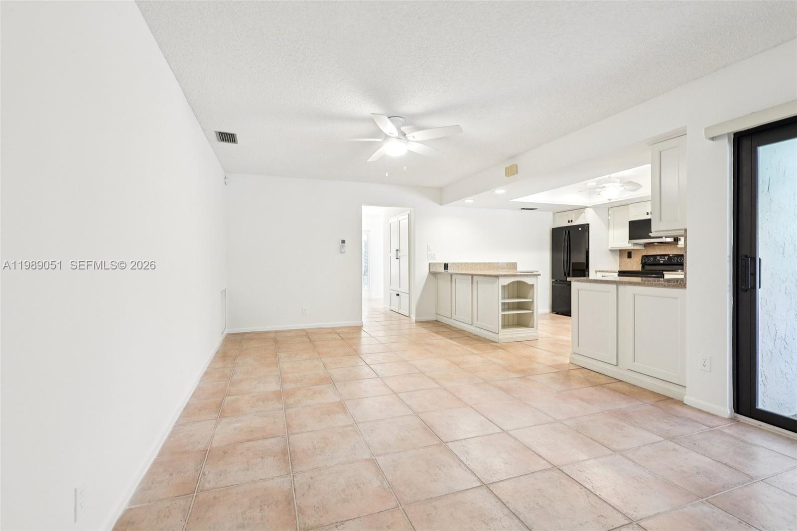 CYPRESS RUN - Residential