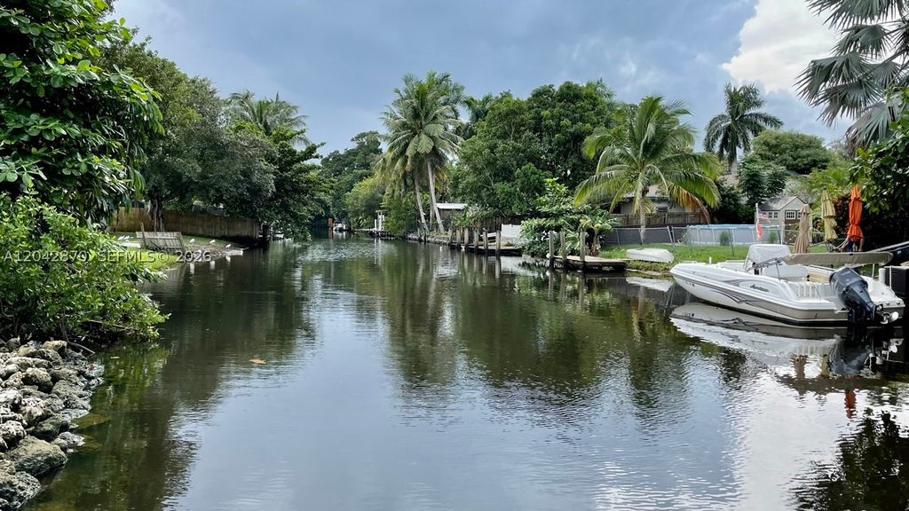 Photo of 1951 SW 28th Ave, Fort Lauderdale, FL 33312 (MLS # A12042870)
