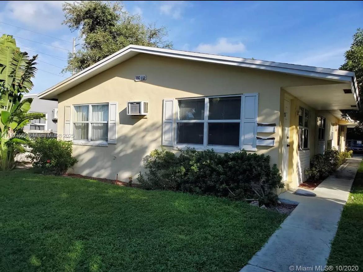 You must see this spacious unit. ALL Utilities are included. No condo or HOA to worry about. 2 assigned parking spaces. Great location close to the beach and just one mile to I-95. Central A/C. Freshly painted. Super EZ to show.