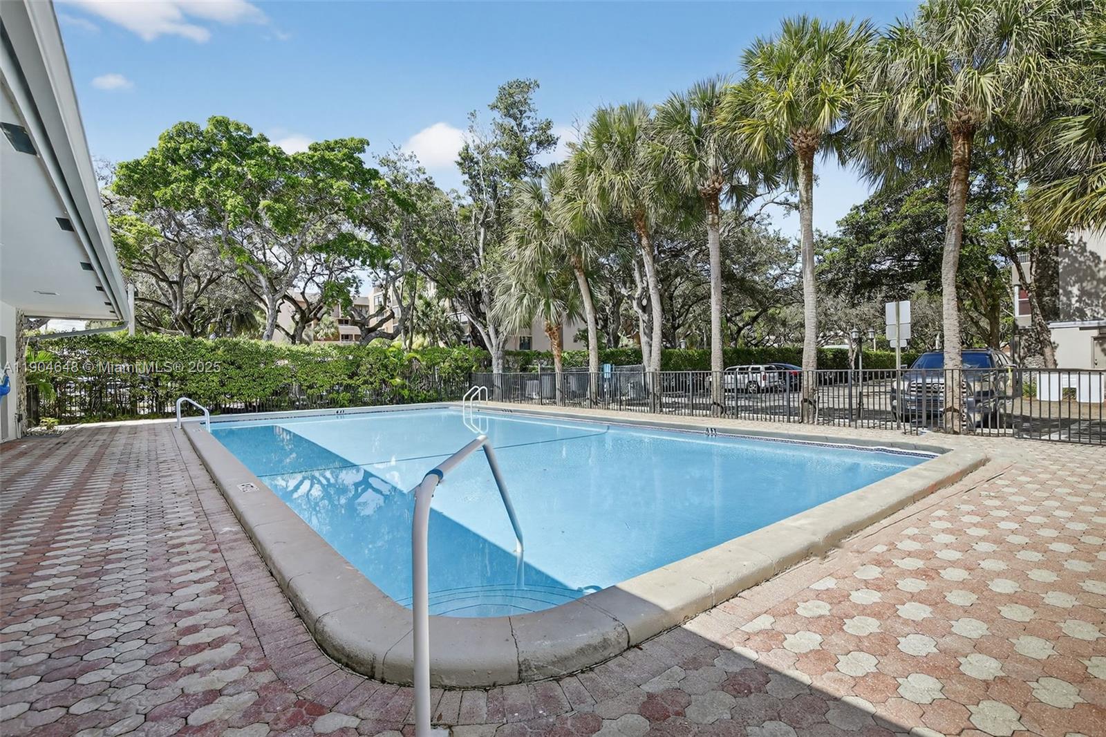 PLANTATION PLACE CONDO - Residential