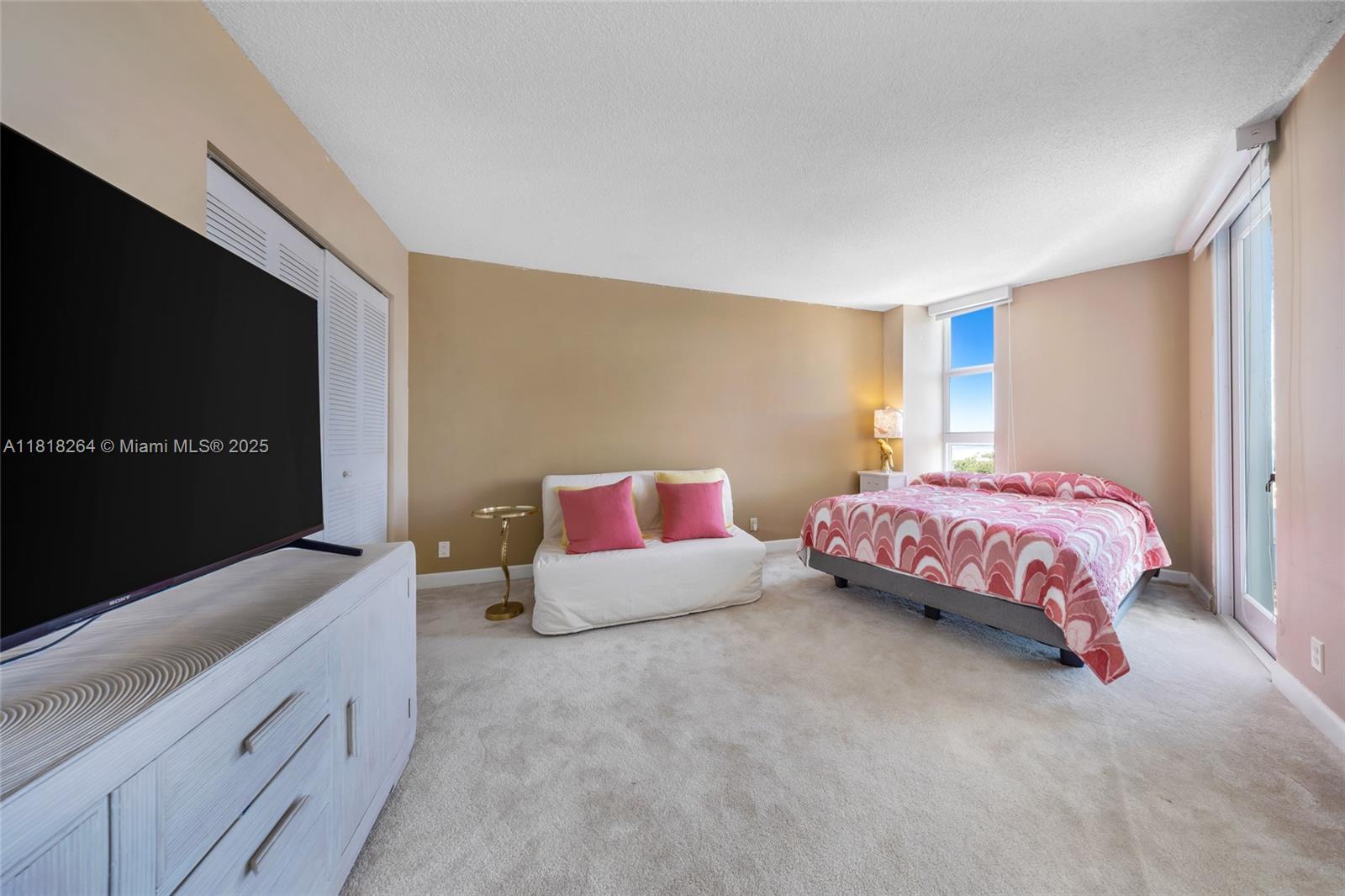 ARLEN HOUSE EAST CONDO - Residential