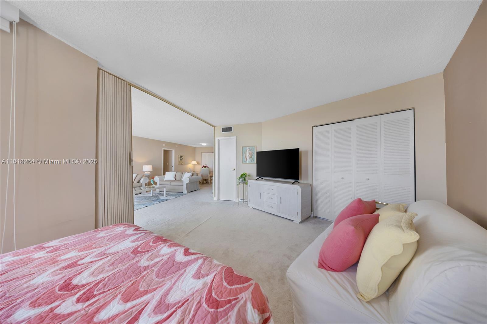 ARLEN HOUSE EAST CONDO - Residential