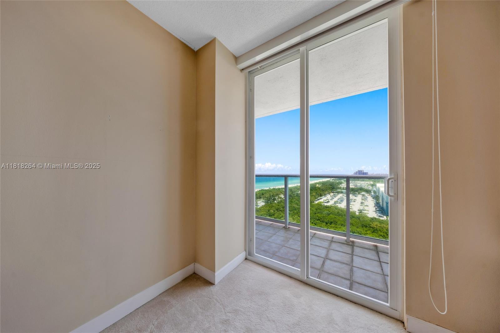 ARLEN HOUSE EAST CONDO - Residential