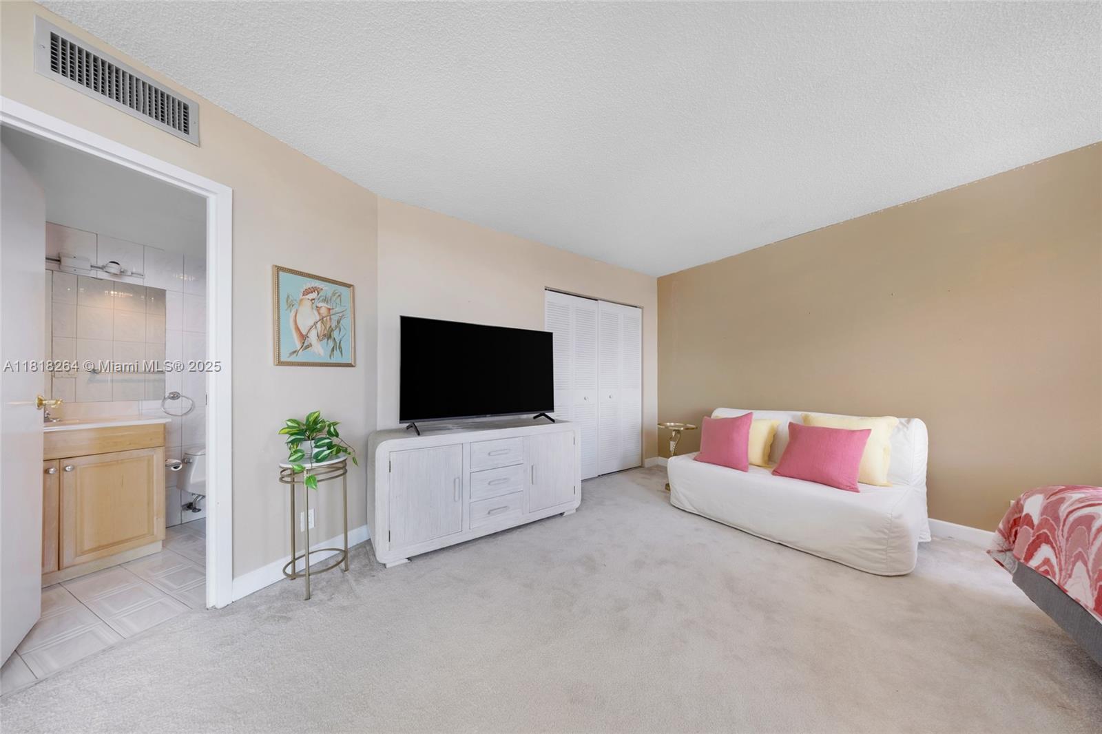 ARLEN HOUSE EAST CONDO - Residential