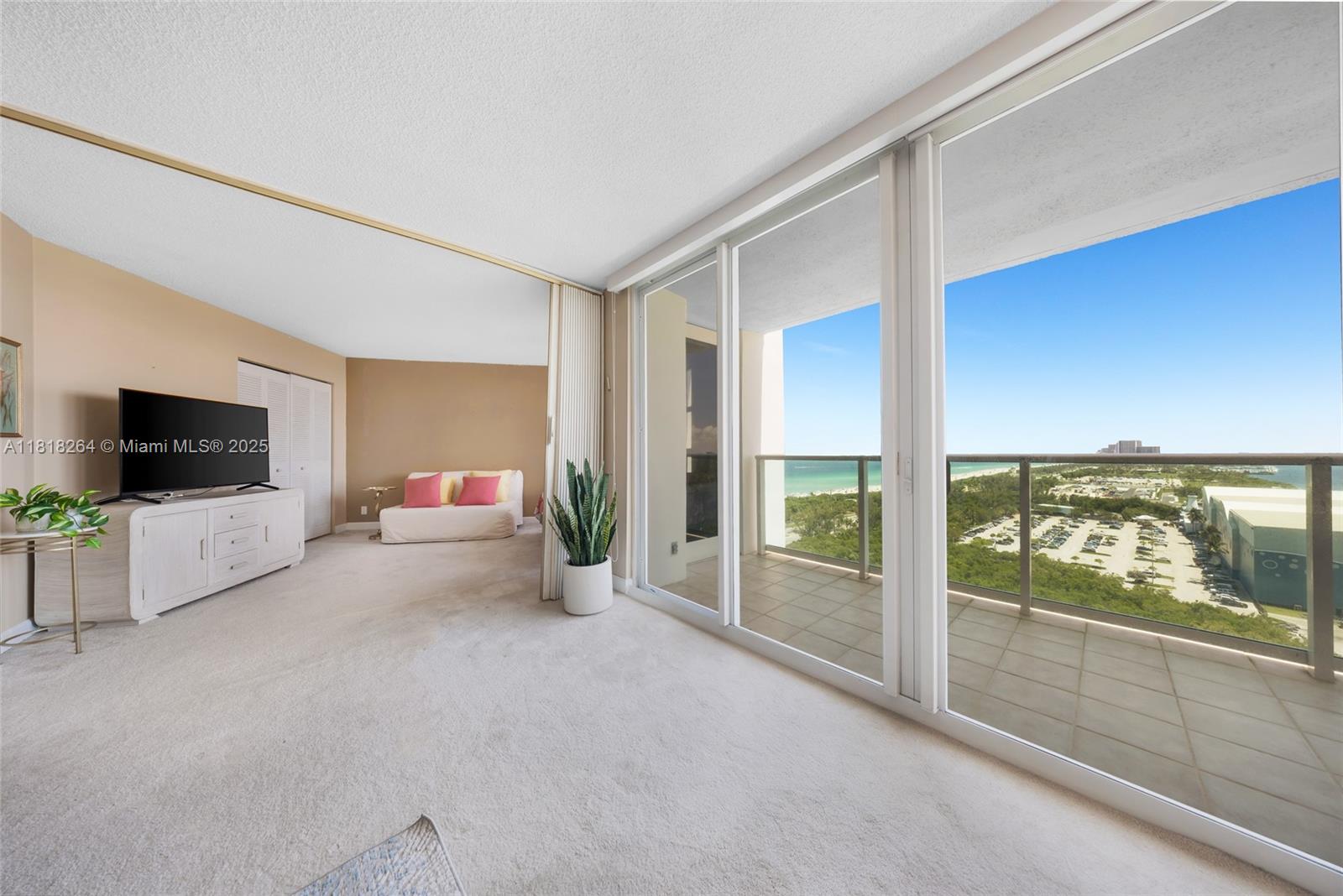 ARLEN HOUSE EAST CONDO - Residential