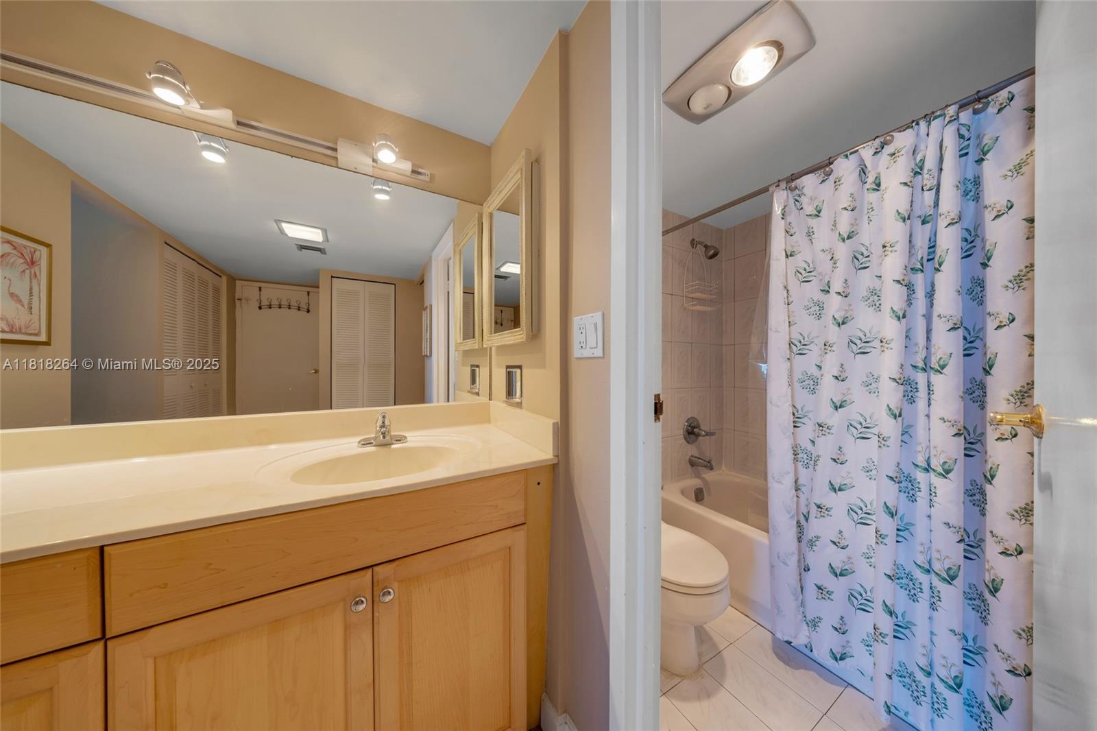 ARLEN HOUSE EAST CONDO - Residential