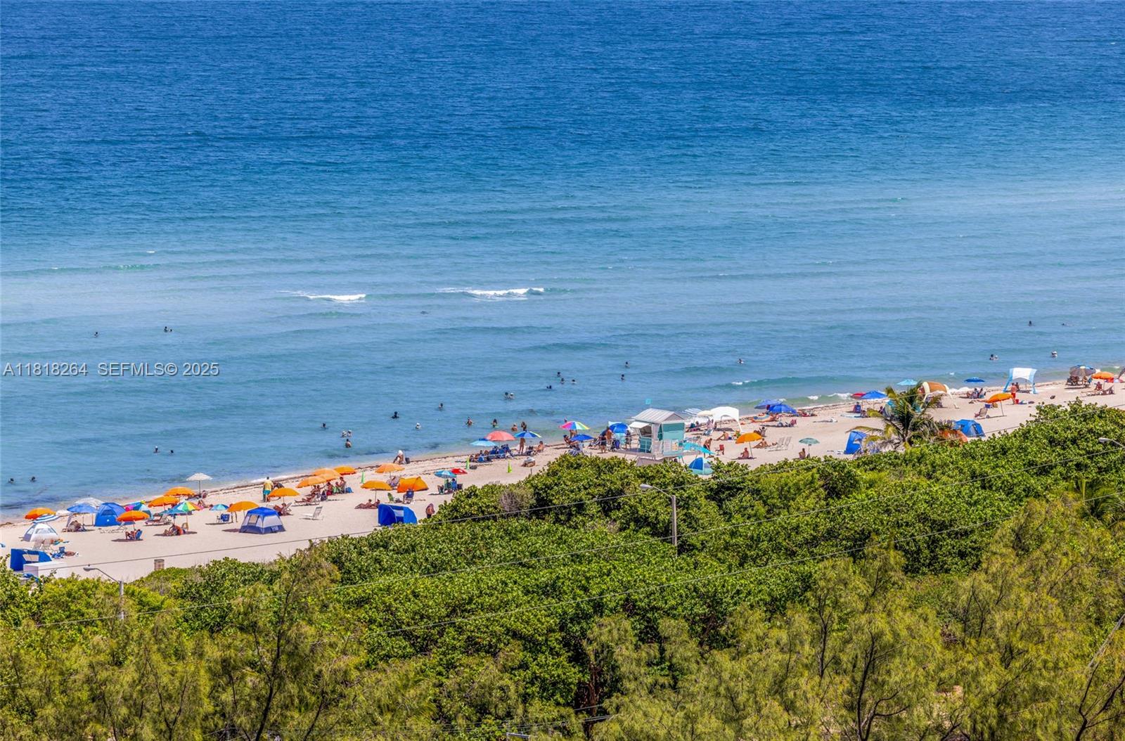 ARLEN HOUSE EAST CONDO - Residential