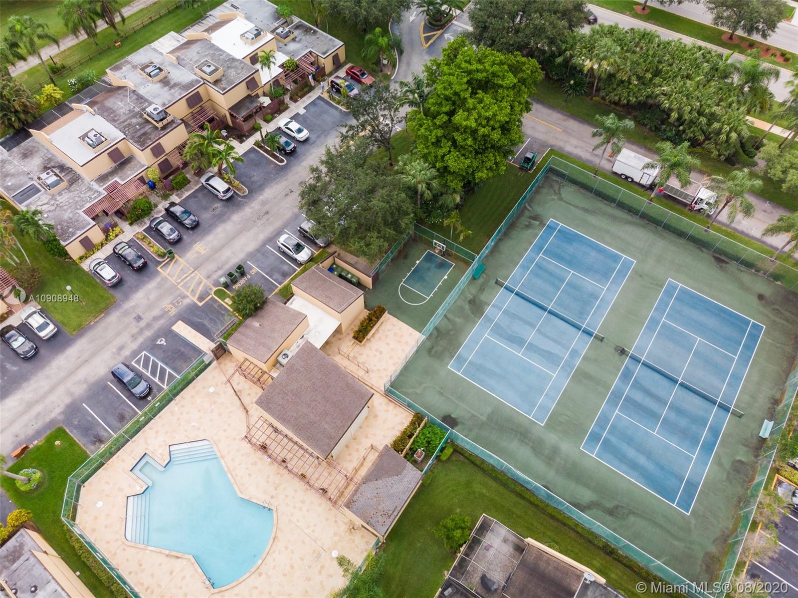 EVERGLADES SUGAR & LAND C - Residential Lease