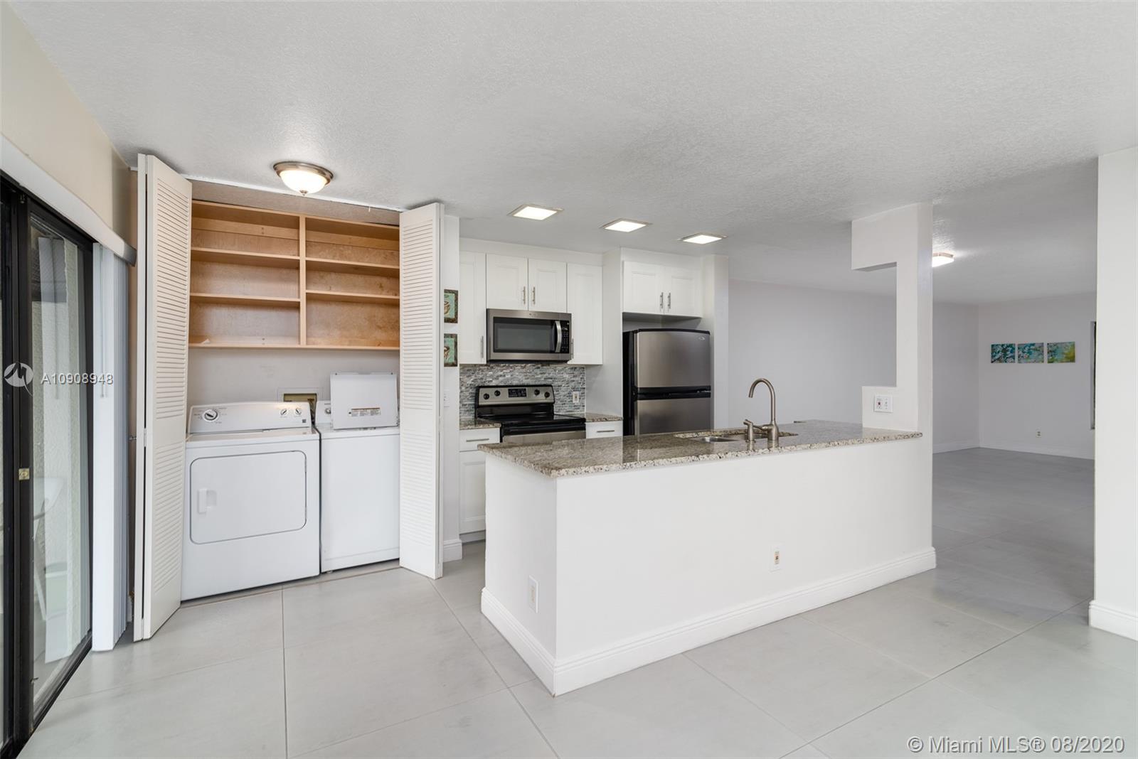 EVERGLADES SUGAR & LAND C - Residential Lease