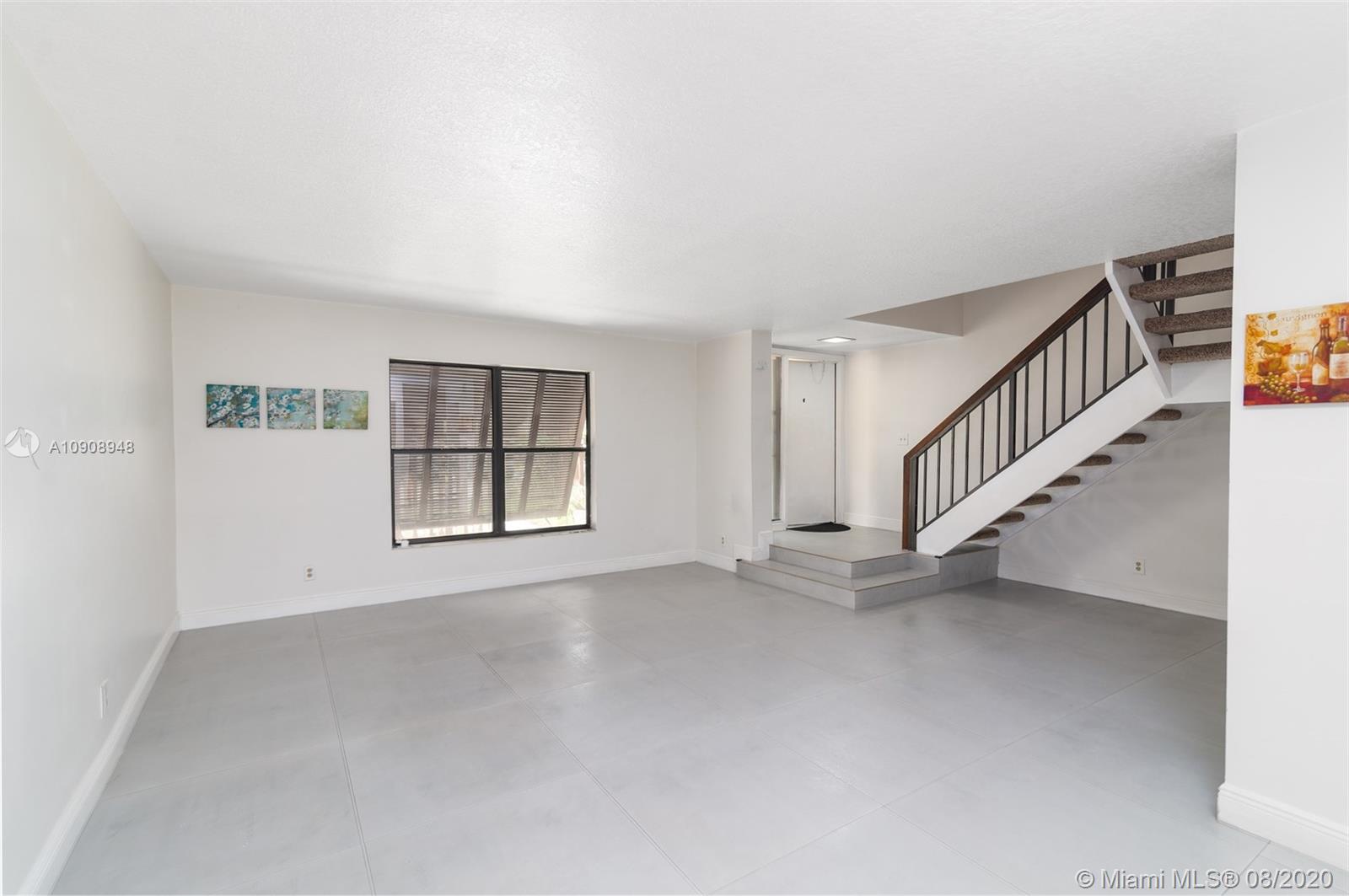 EVERGLADES SUGAR & LAND C - Residential Lease