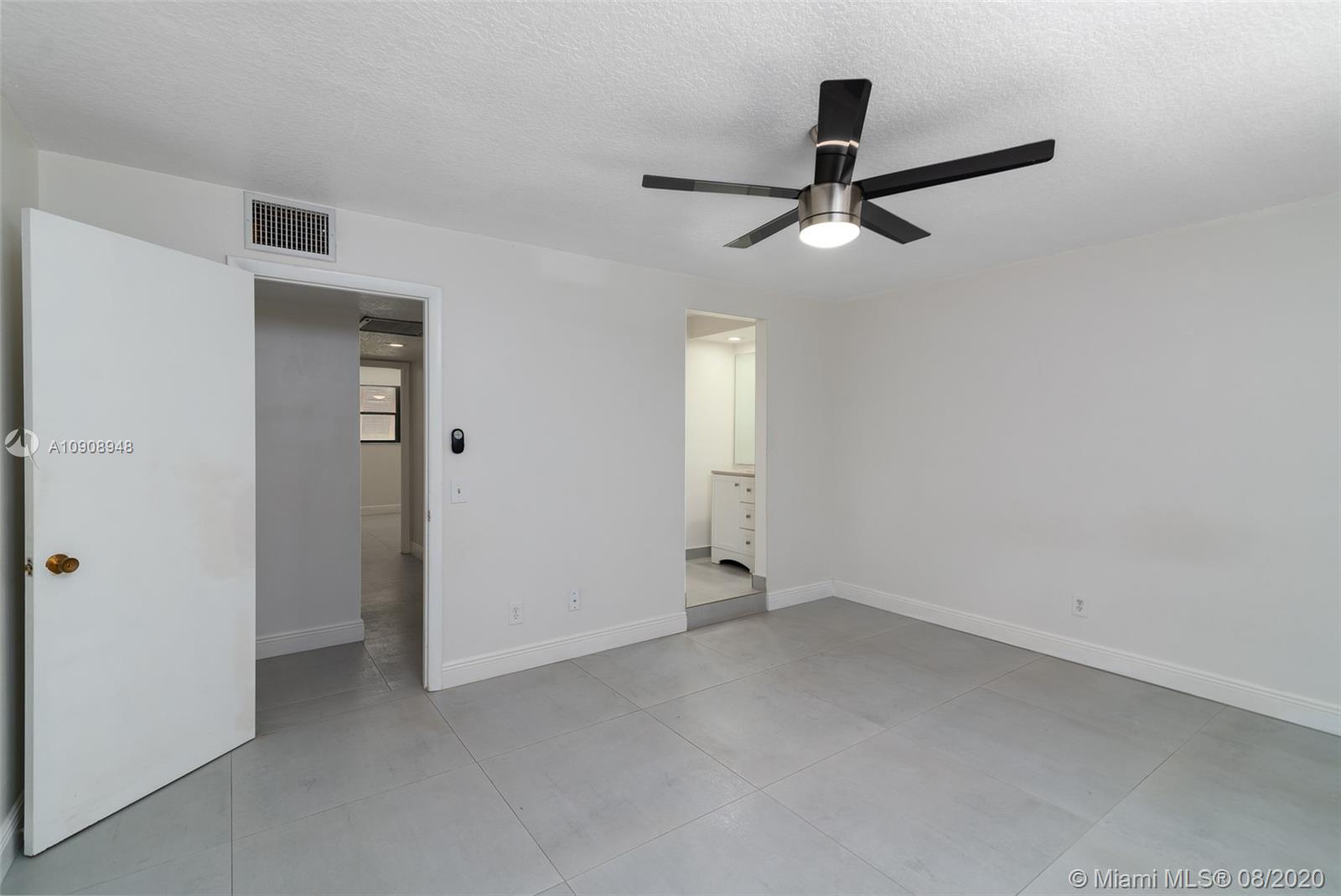 EVERGLADES SUGAR & LAND C - Residential Lease