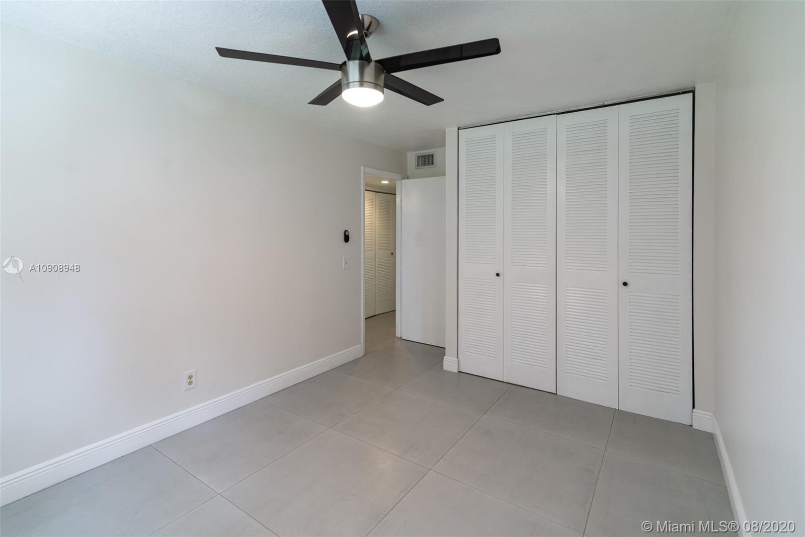 EVERGLADES SUGAR & LAND C - Residential Lease