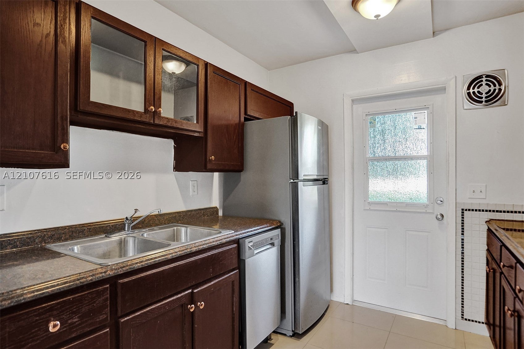 5420 NW 11th St 108