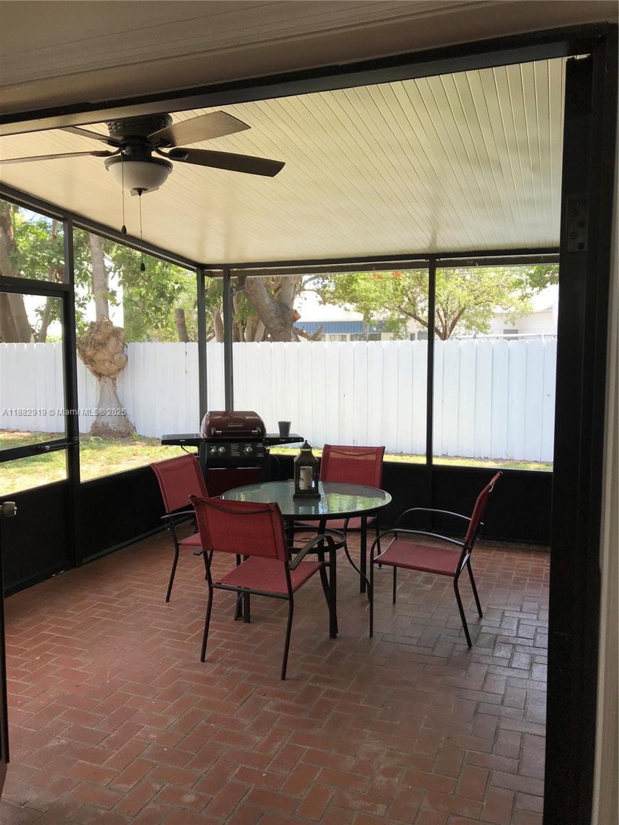 CINEMA PARK COUNTRY CLUB - Residential Lease