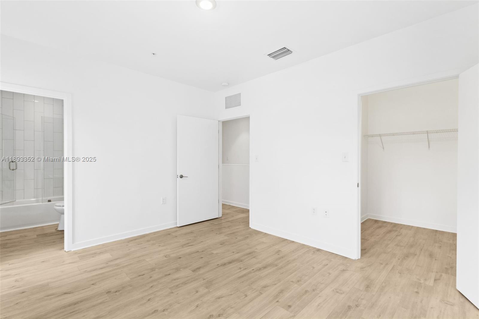 BISCAYNE GARDENS - Residential Lease