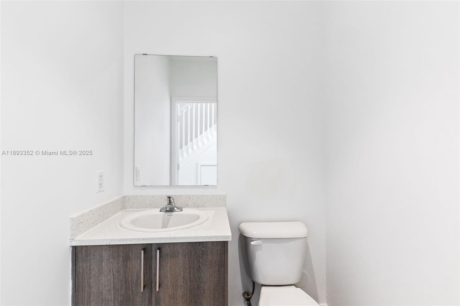 BISCAYNE GARDENS - Residential Lease