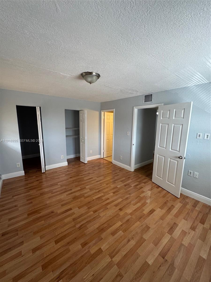 COLLIER GROVES - Residential Income