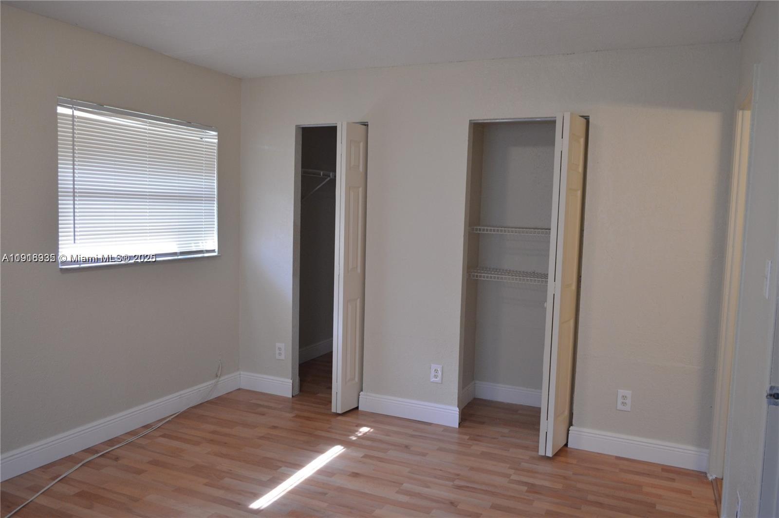 COLLIER GROVES - Residential Income