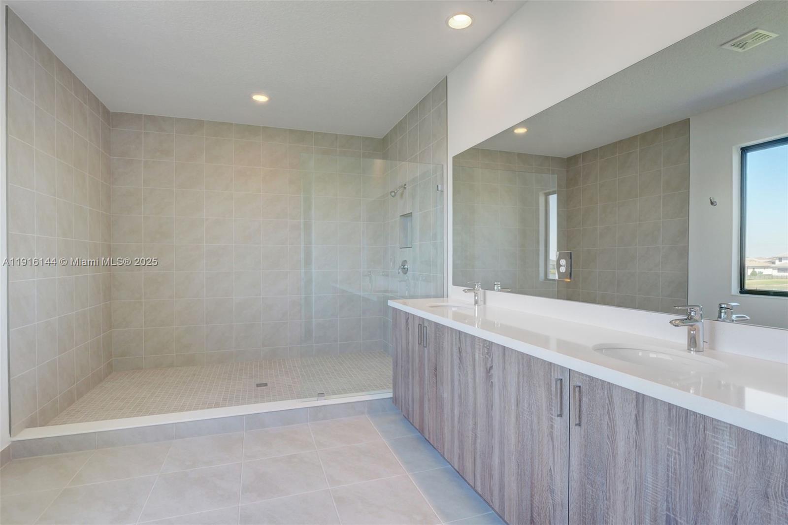 Maple Ridge - Residential