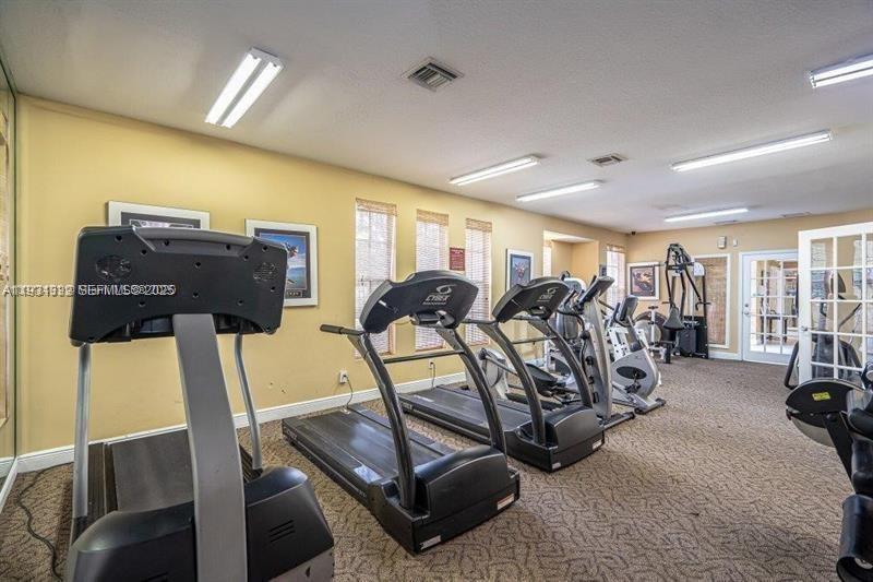 ROYAL POINCIANA CONDO - Residential Lease