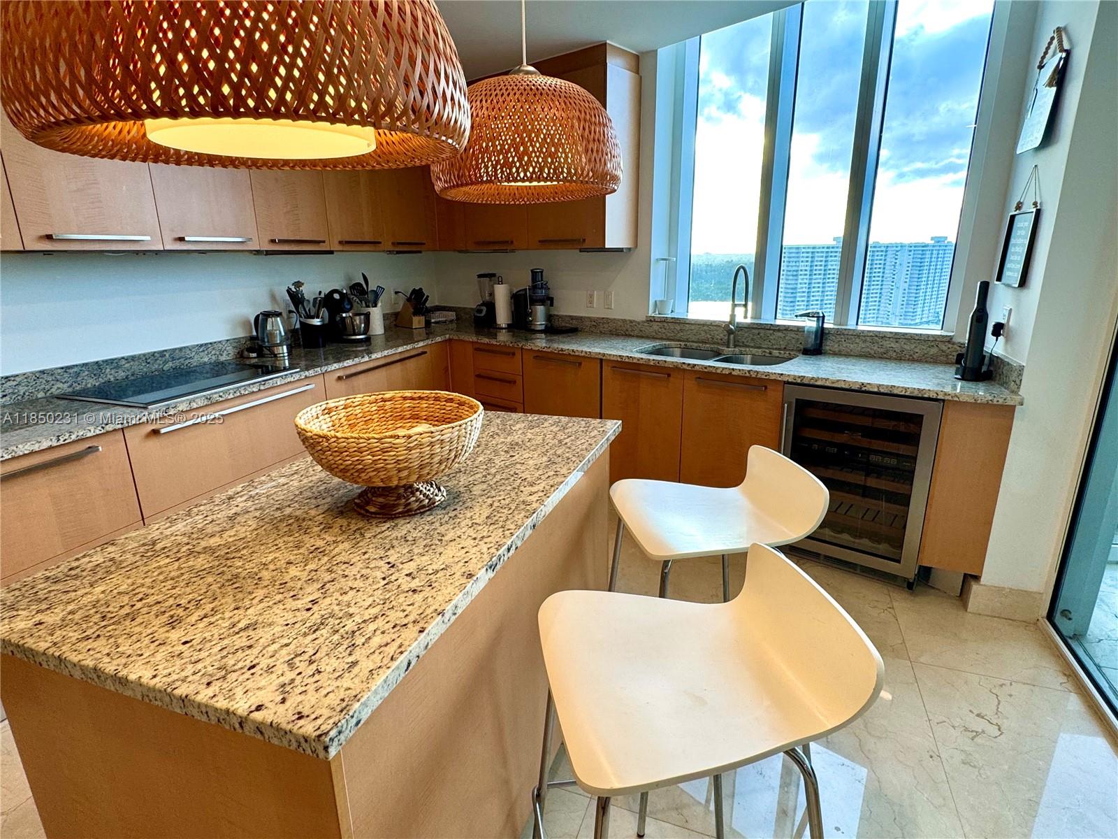 TDR TOWER II CONDO - Residential Lease