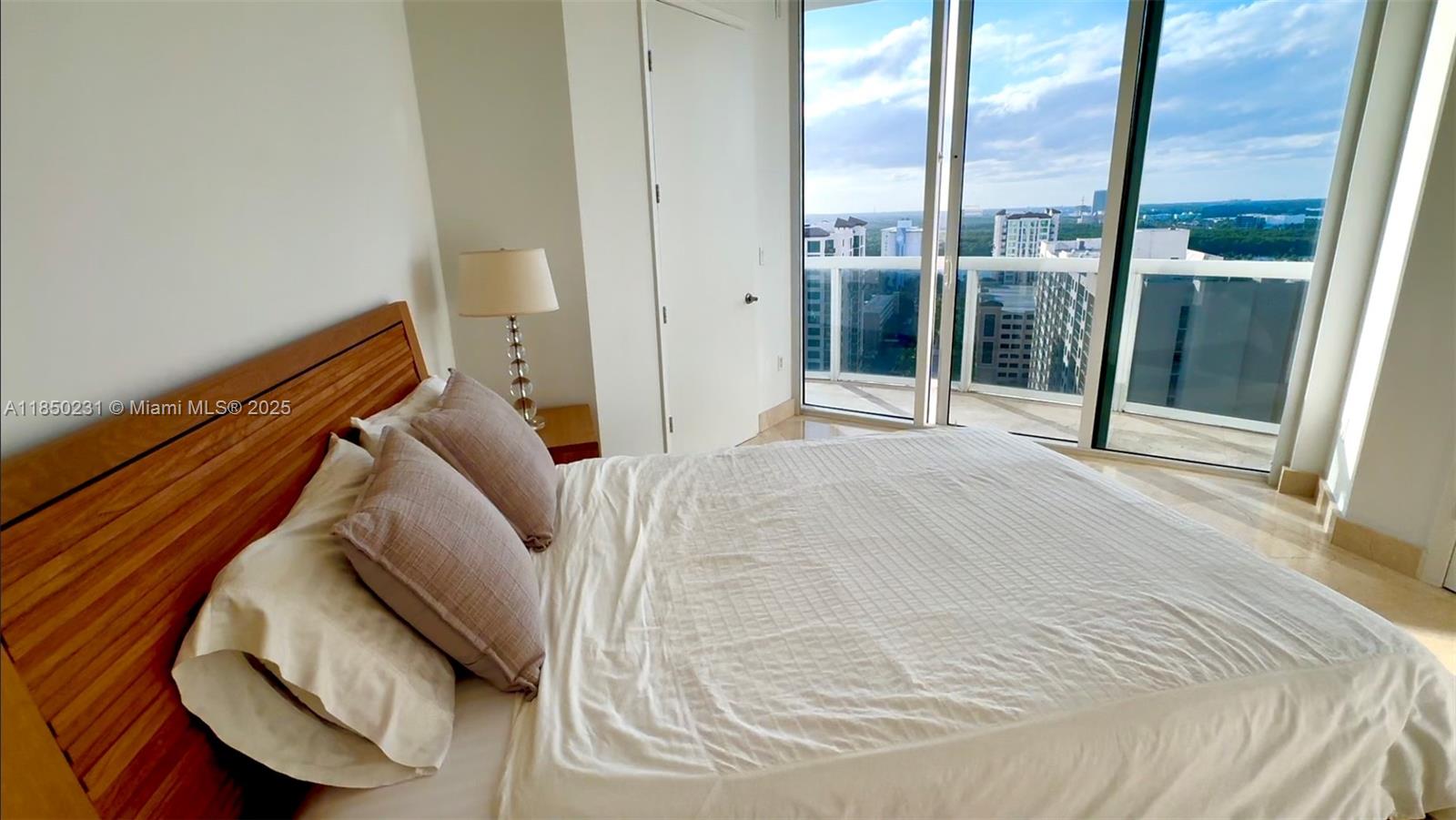 TDR TOWER II CONDO - Residential Lease