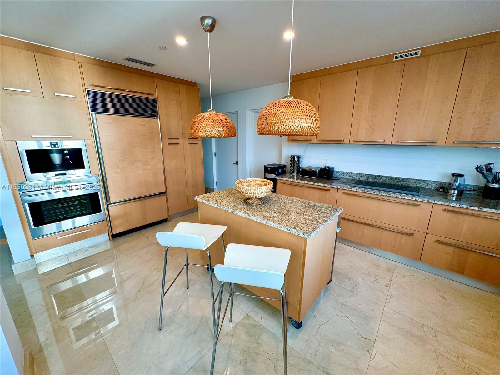 TDR TOWER II CONDO - Residential Lease