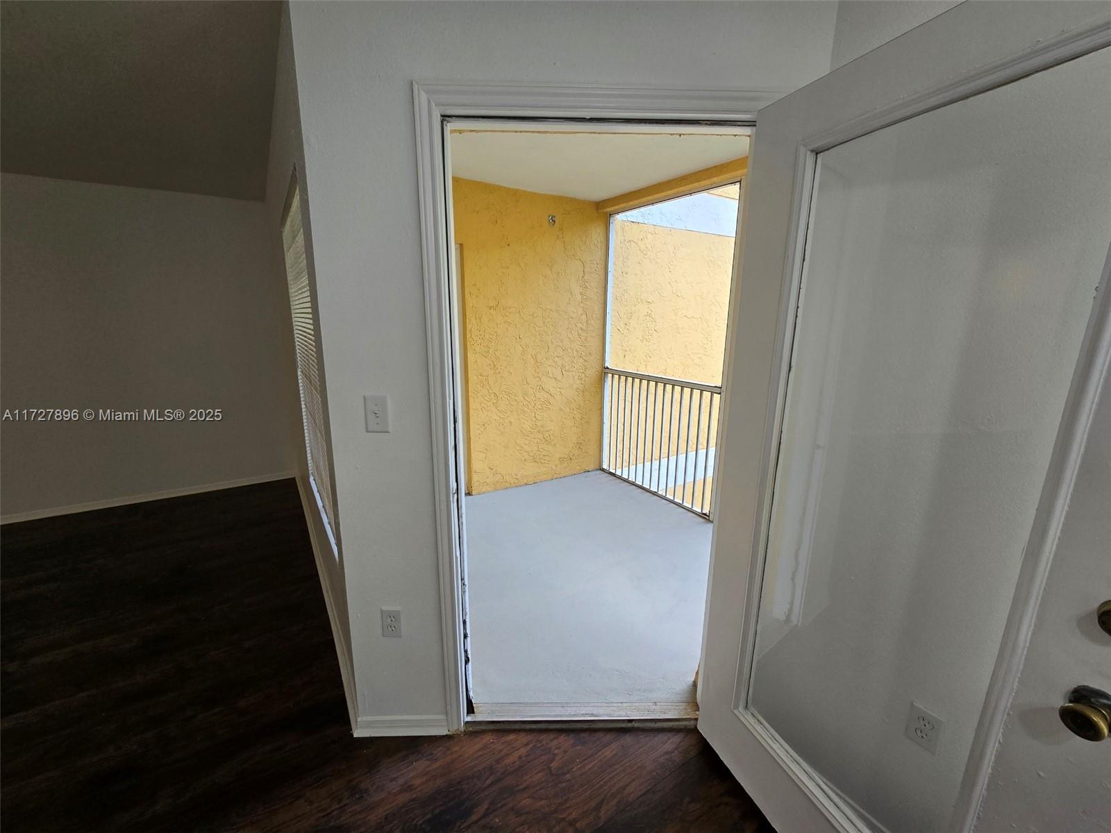 SAILBOAT POINTE CONDO - Residential