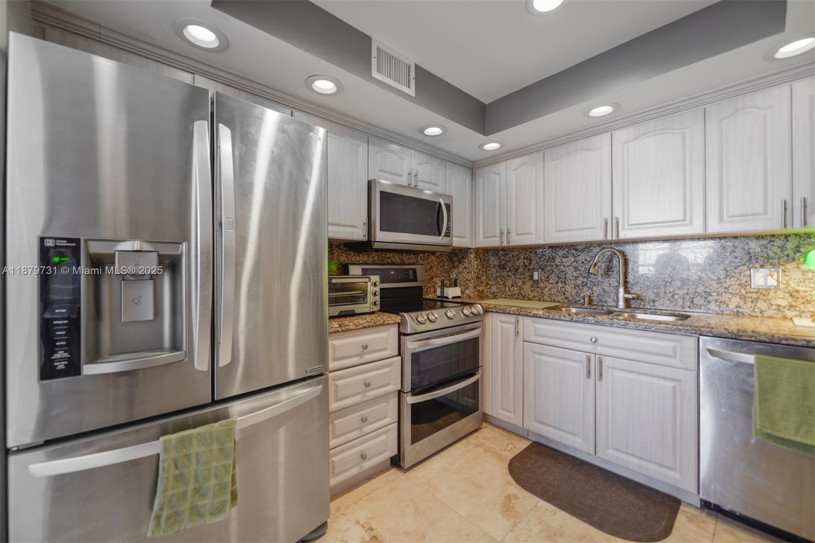 HEMISPHERES CONDO - Residential