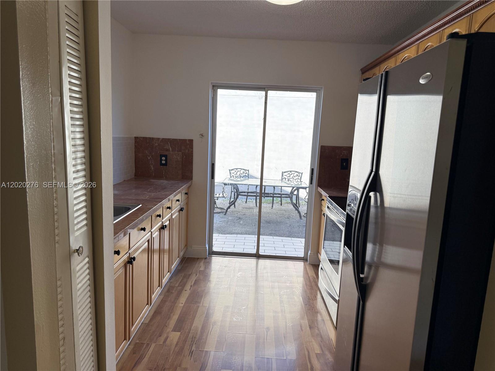 TRIGON SUB - Residential