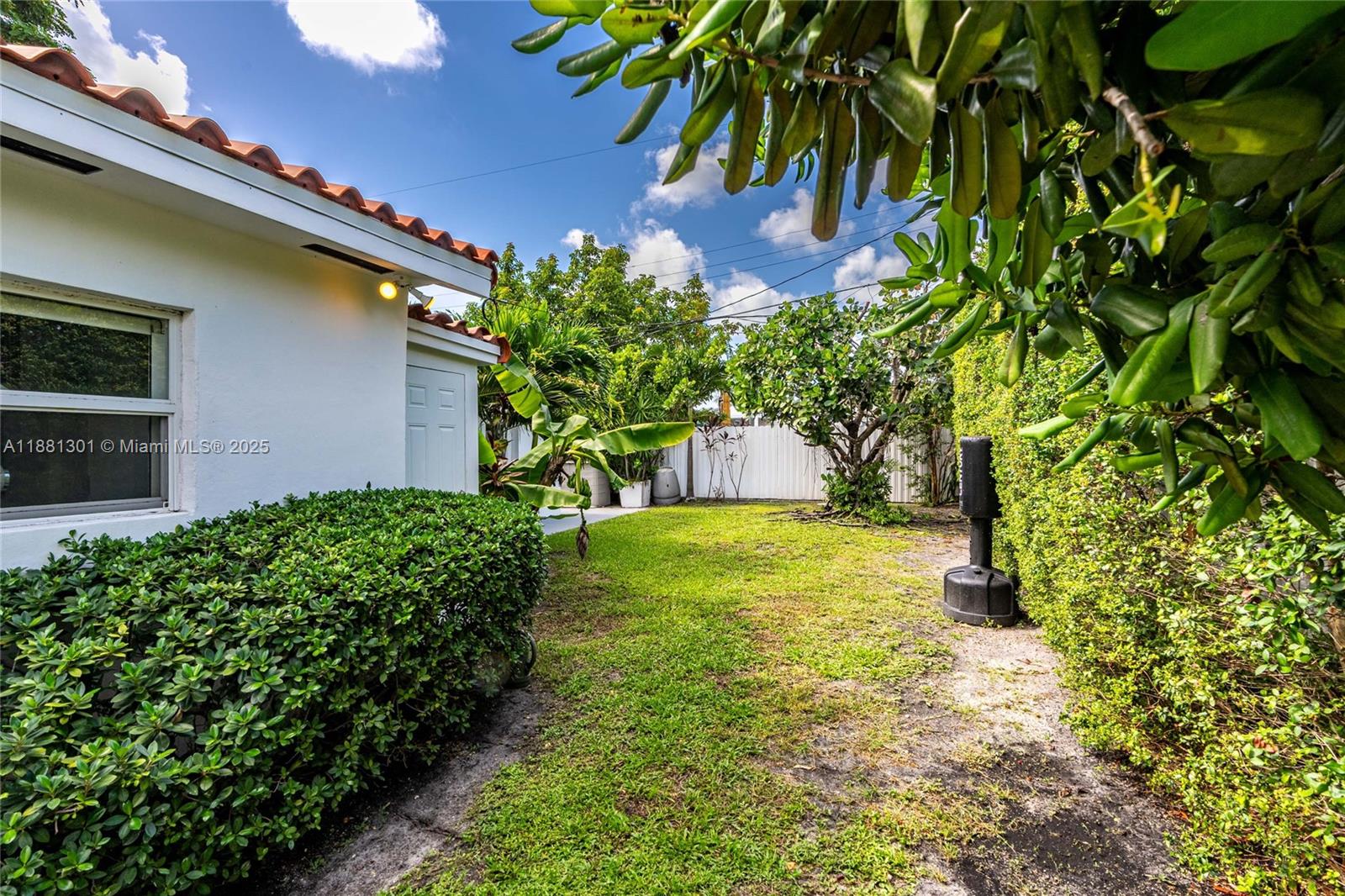 THIRD WESTMORELAND ADDN - Residential Lease