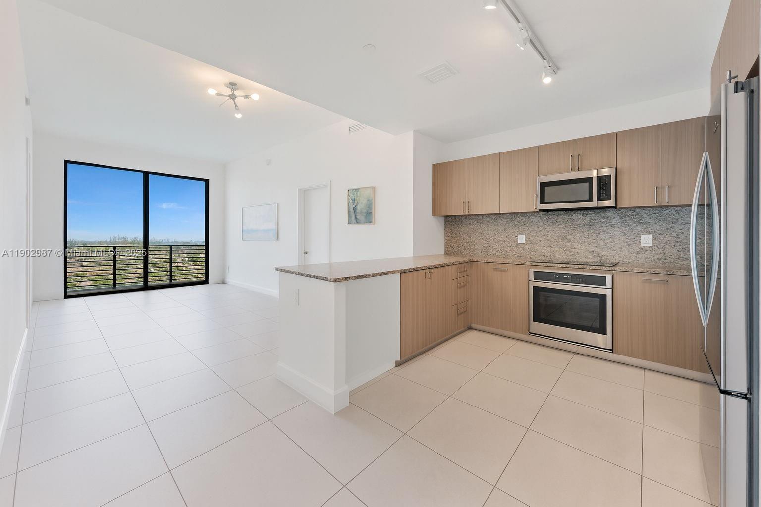 Experience the vibrant heart of Doral with this fully furnished, turnkey vacation condo. Just a short stroll away, you'll find a variety of restaurants and shops, offering ultimate convenience. Enjoy access to amenities like a gym, pool, and round-the-clock concierge right outside your door. The beautifully designed apartment is thoughtfully equipped to serve as your perfect home away from home. Savor dinner with stunning views, unwind with a movie night, or take a quick walk to indulge in acclaimed Miami cuisine—all within easy reach.