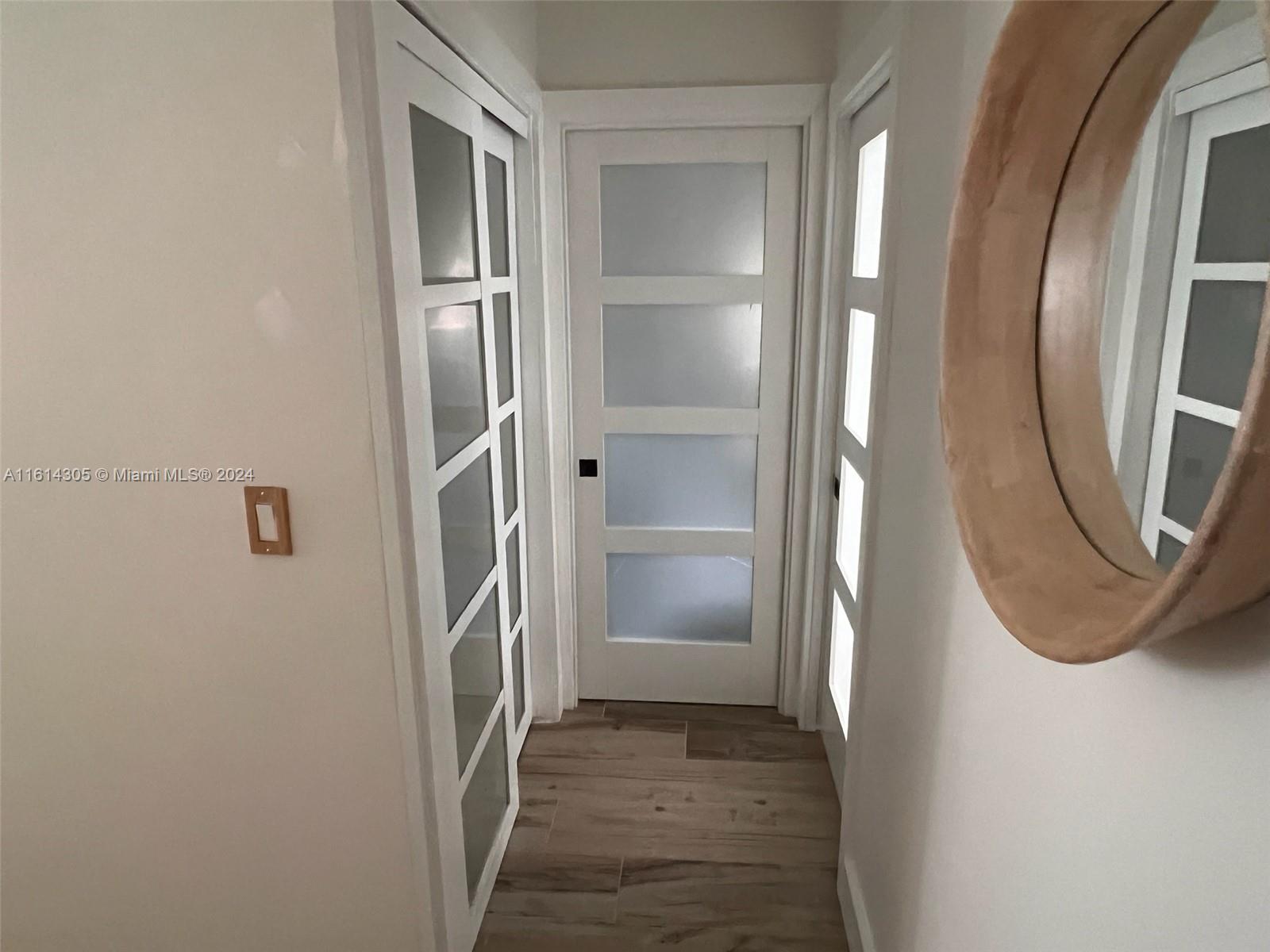 MIDDLE RIVER MANOR - Residential