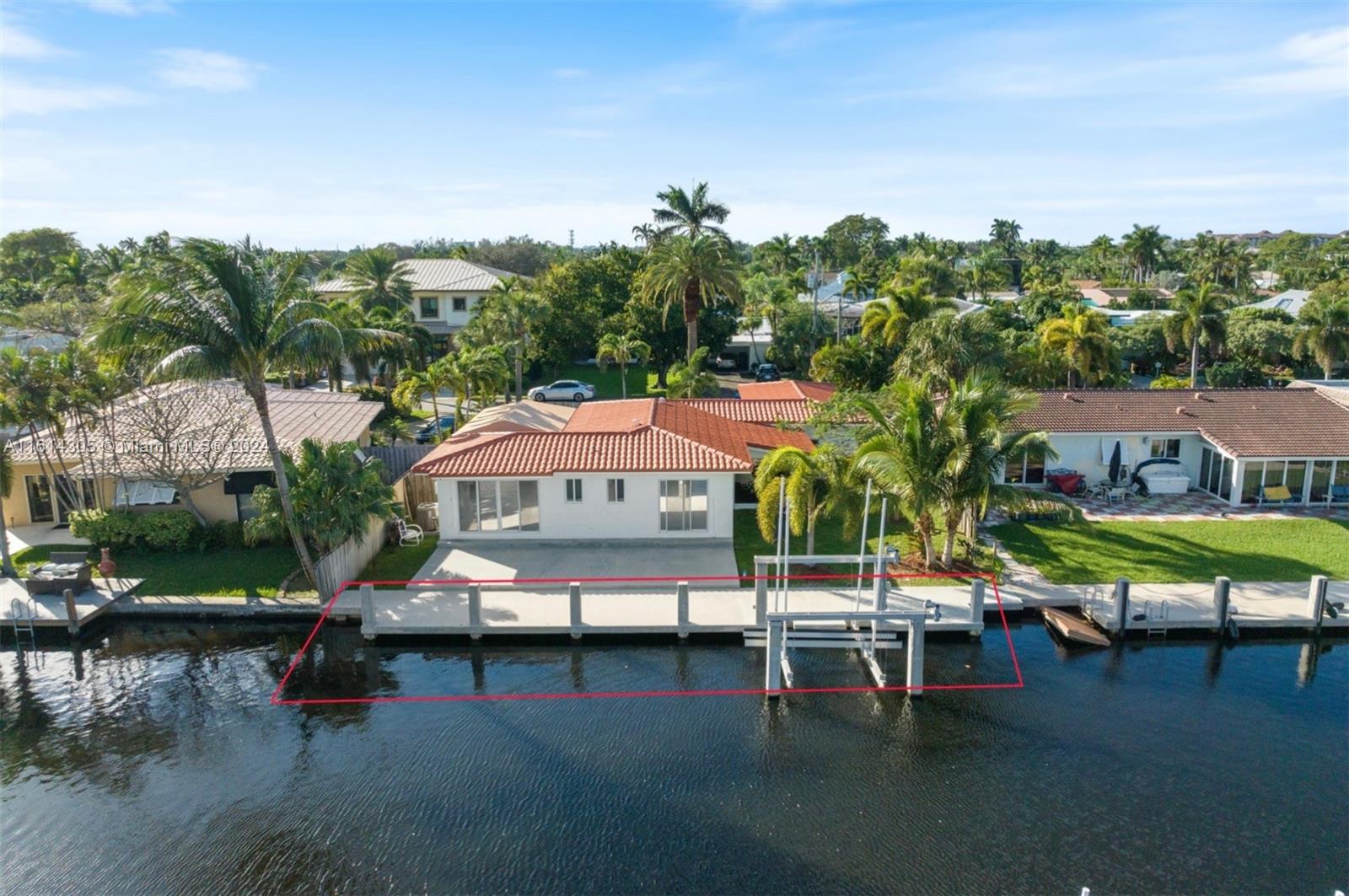 MIDDLE RIVER MANOR - Residential