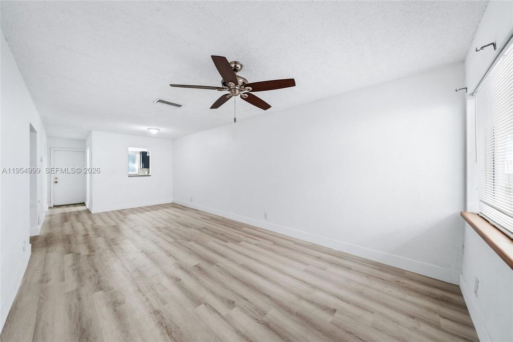 Photo of 446 SW 4th Ave #3, Fort Lauderdale, FL 33315 (MLS # A11954999)