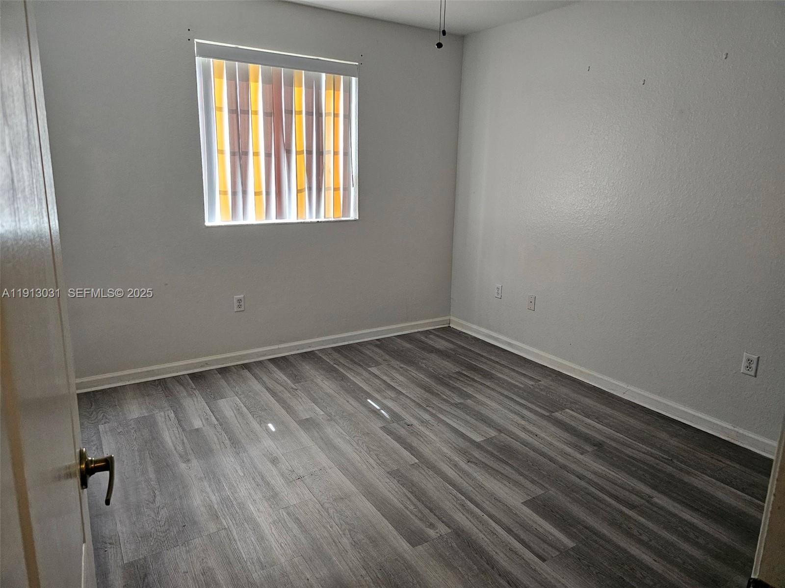 MAJORCA ISLES I CONDO - Residential Lease