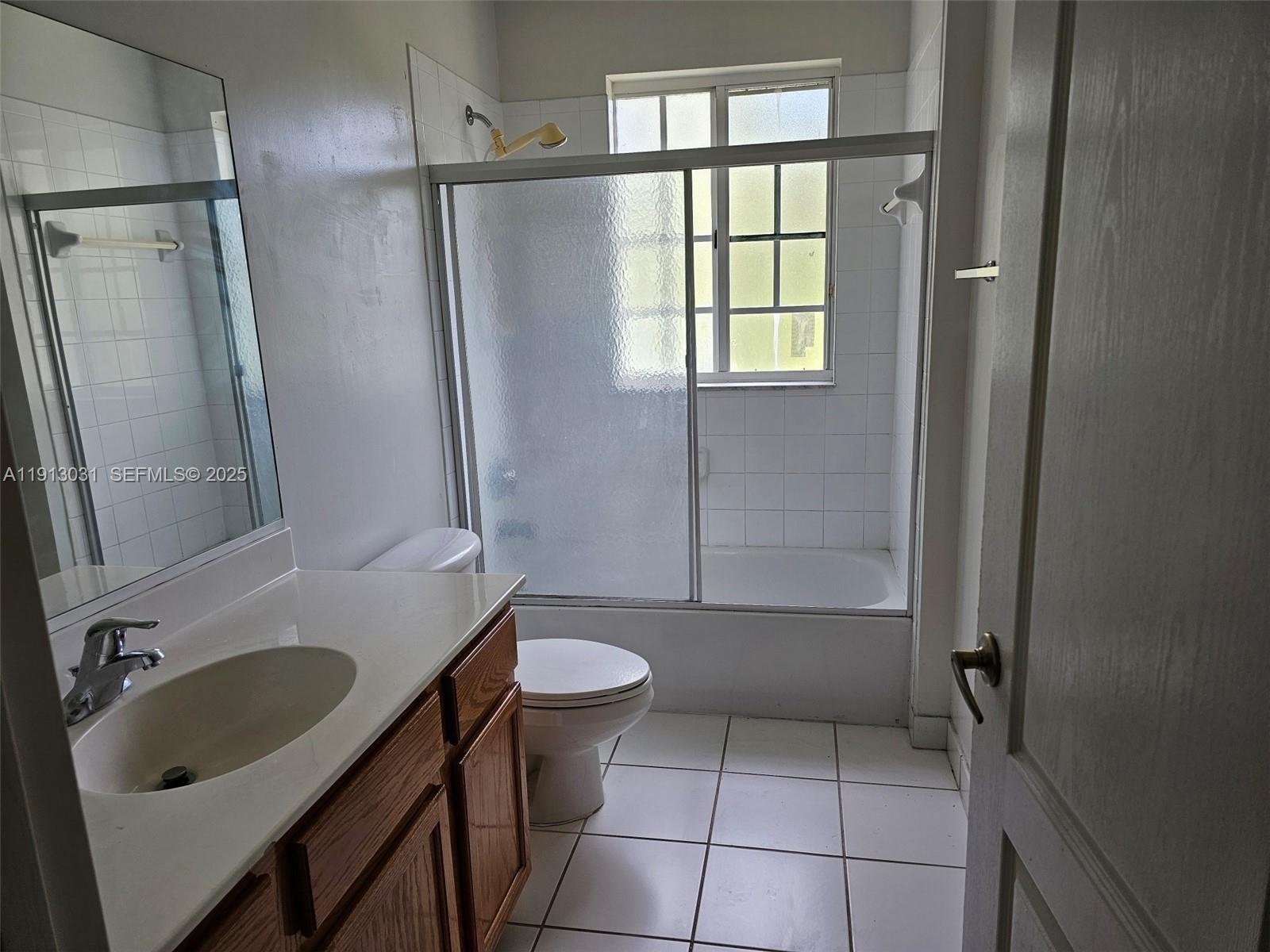 MAJORCA ISLES I CONDO - Residential Lease