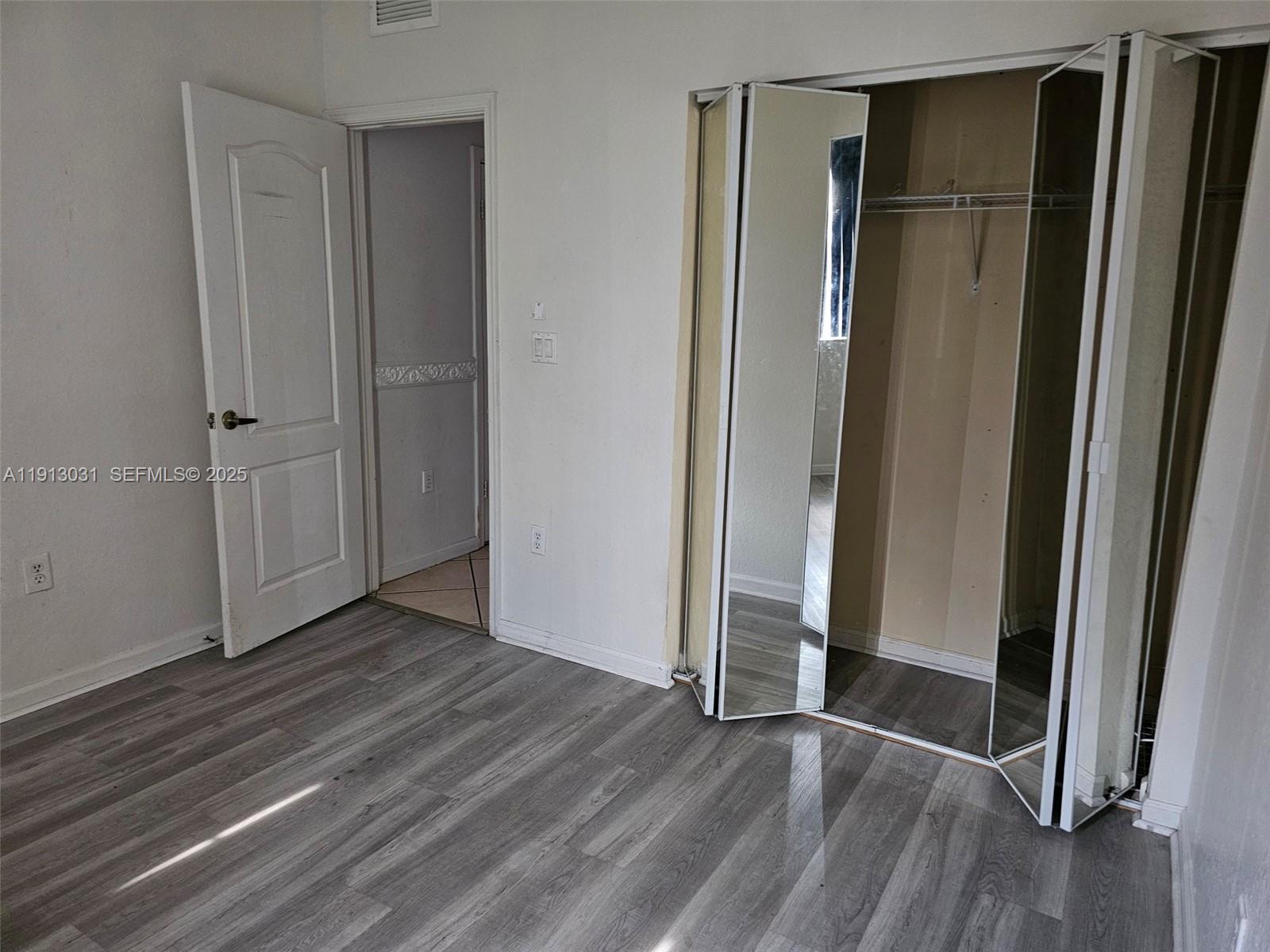 MAJORCA ISLES I CONDO - Residential Lease