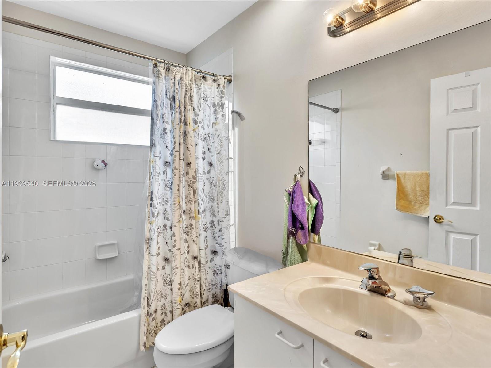 RIVIERA ISLES II - Residential