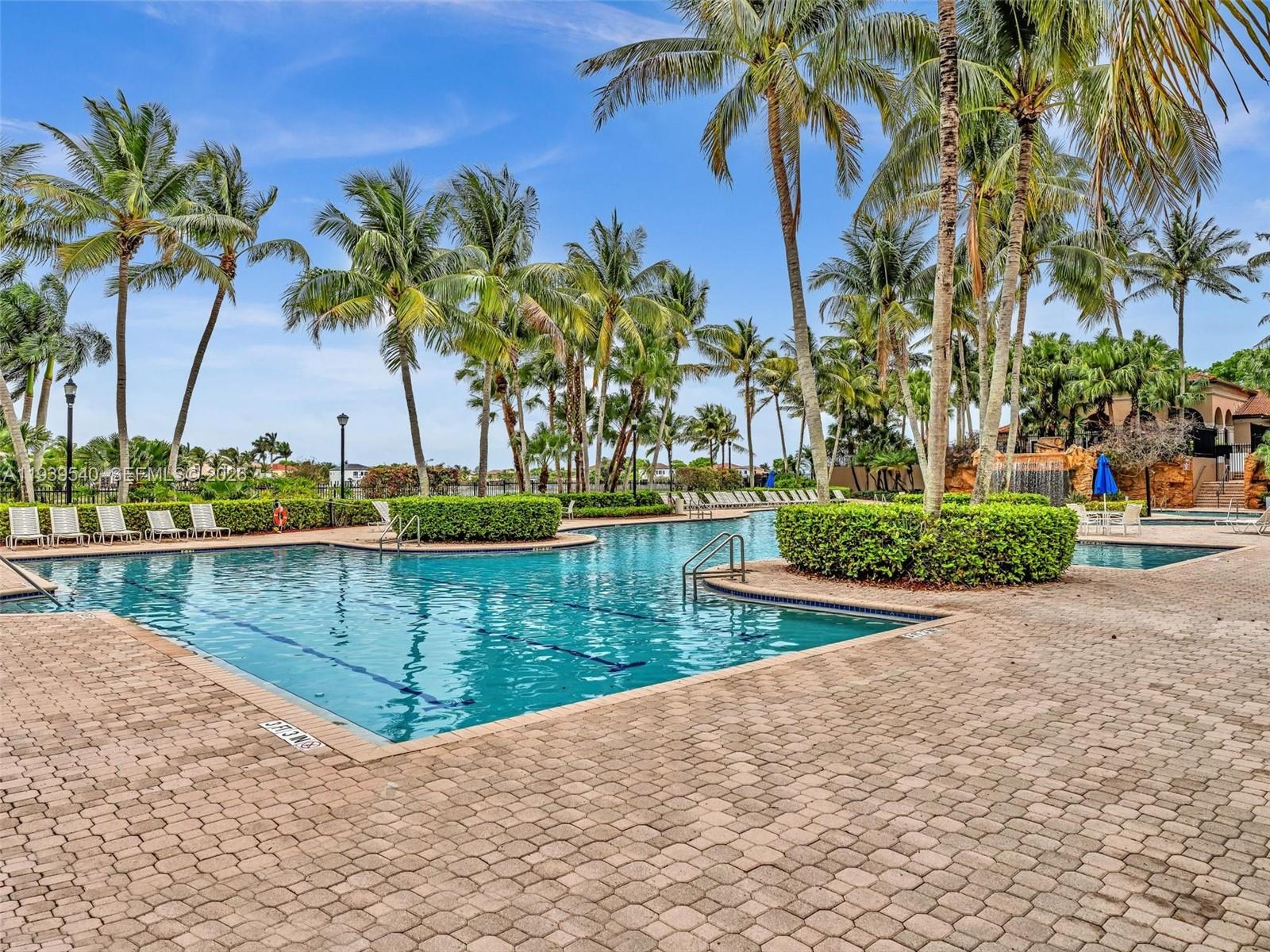 RIVIERA ISLES II - Residential