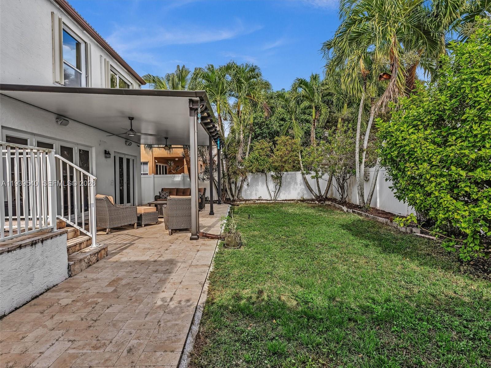 RIVIERA ISLES II - Residential