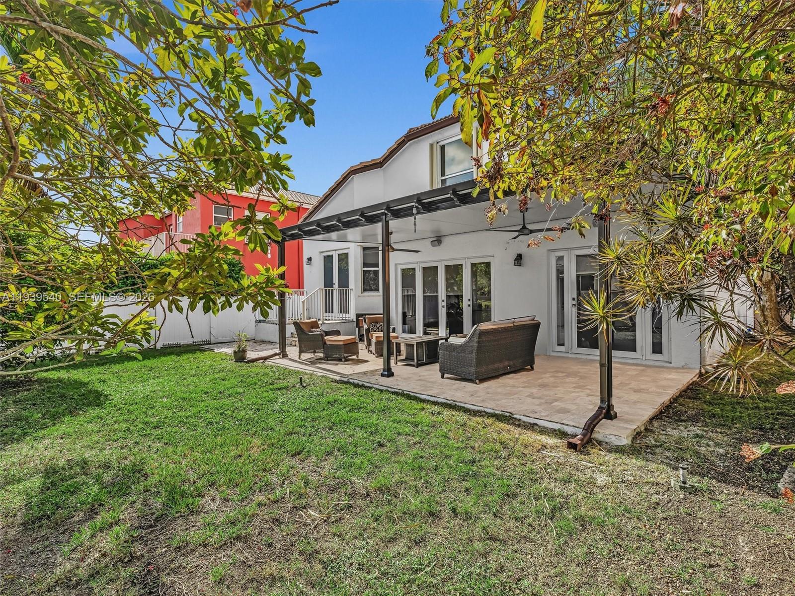 RIVIERA ISLES II - Residential