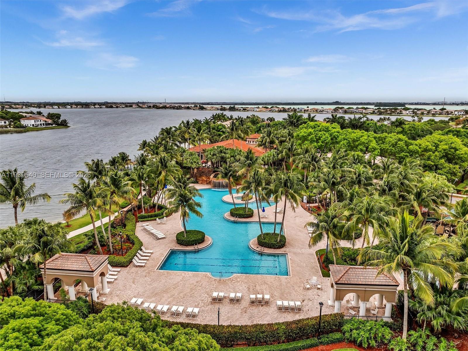 RIVIERA ISLES II - Residential