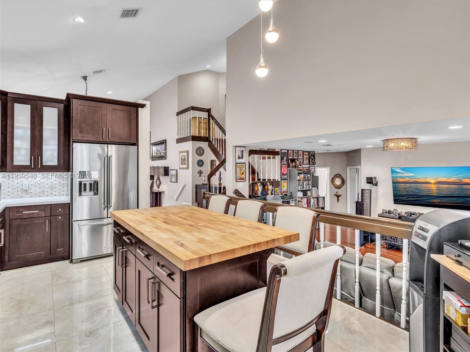 RIVIERA ISLES II - Residential