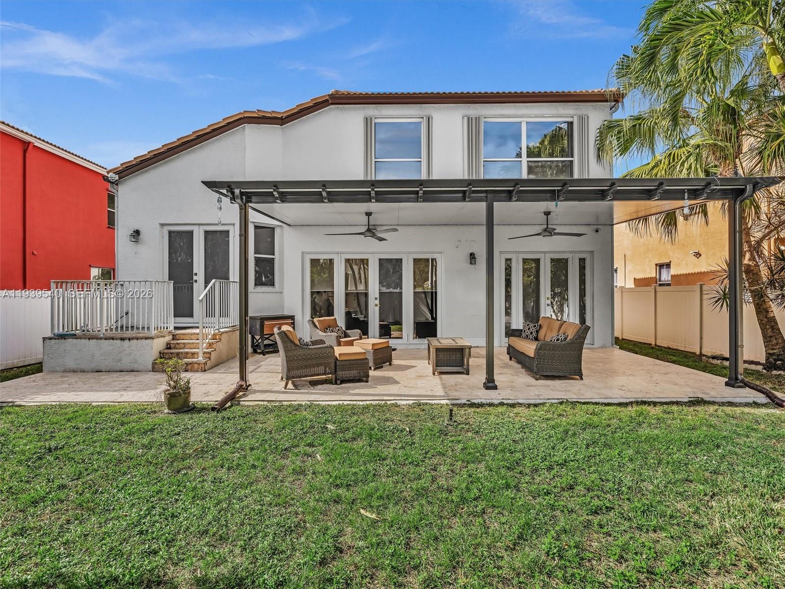 RIVIERA ISLES II - Residential