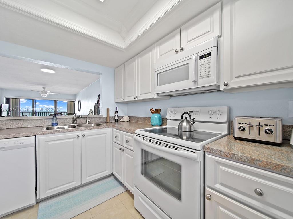 10152 S Ocean Dr 618