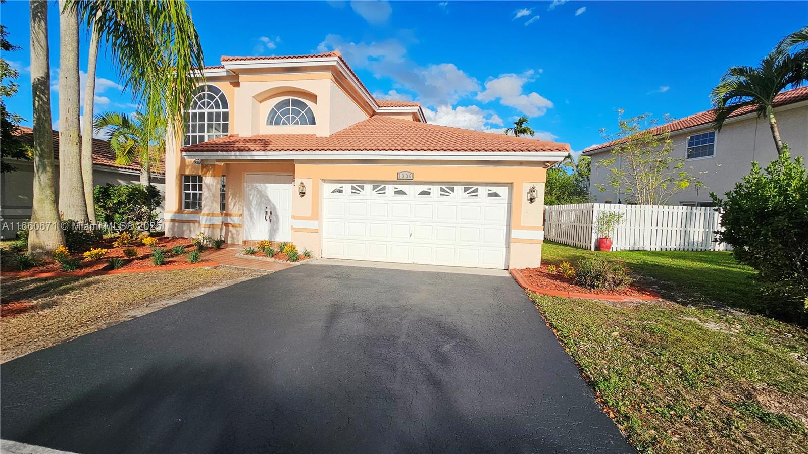 Property for Sale at 1336 Nw 129th Way, Sunrise, Miami-Dade County, Florida - Bedrooms: 4 
Bathrooms: 3  - $639,900