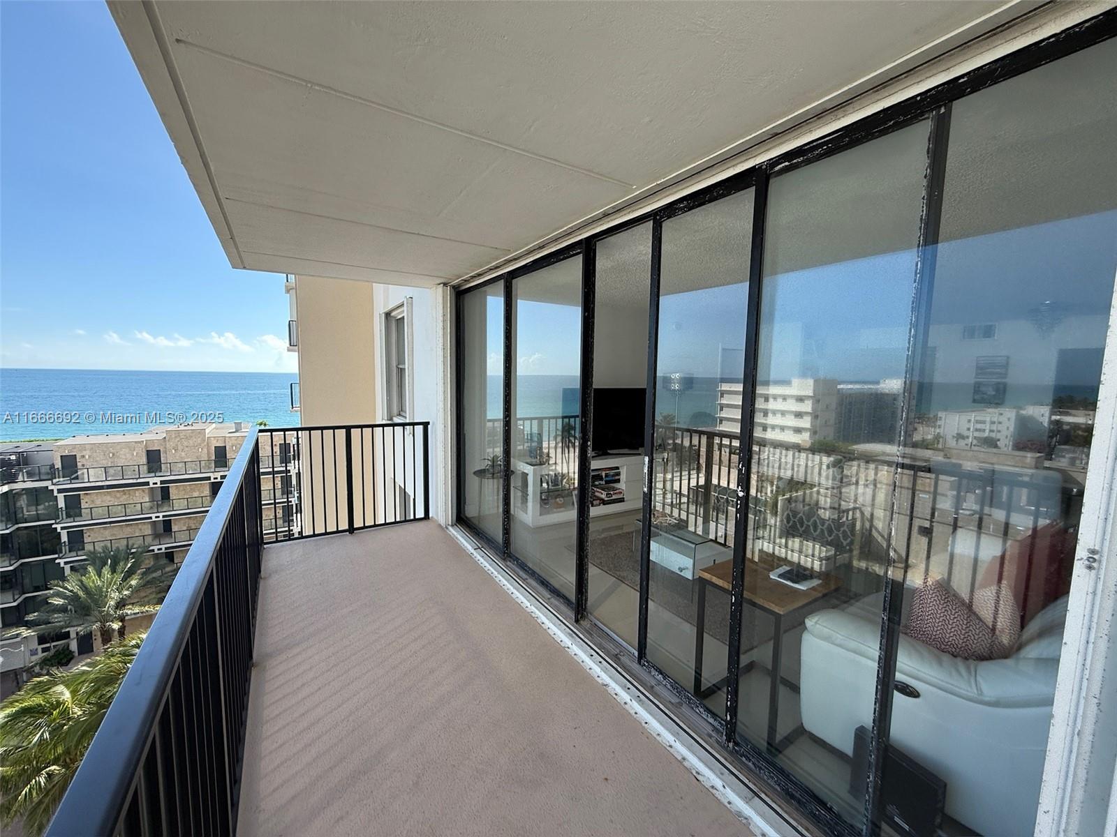 QUADOMAIN TOWER I AND IV - Residential