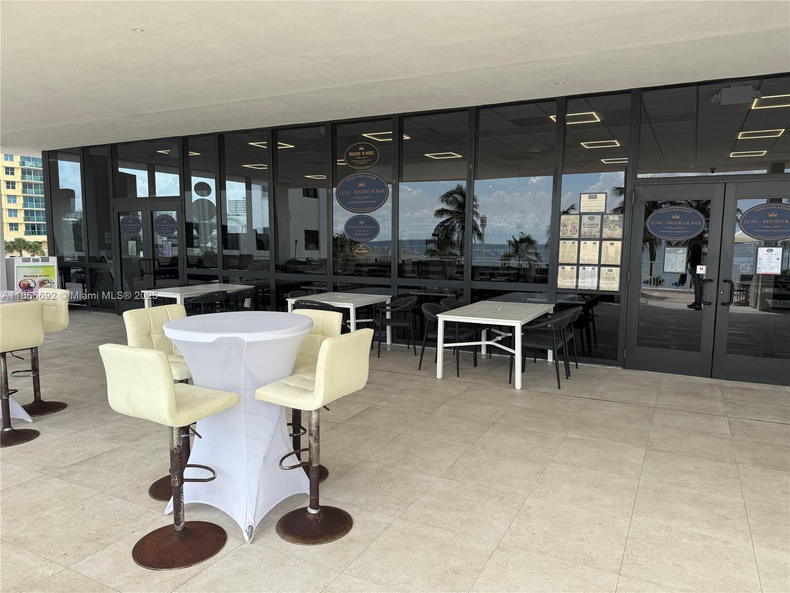 QUADOMAIN TOWER I AND IV - Residential